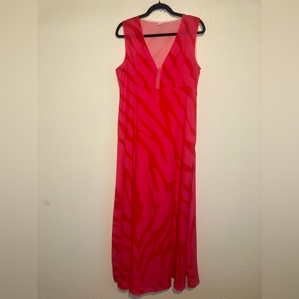 Elegant Pink Zebra Print Dress